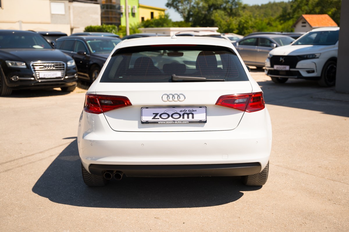 Audi A3
 2.0 TDI Sportback