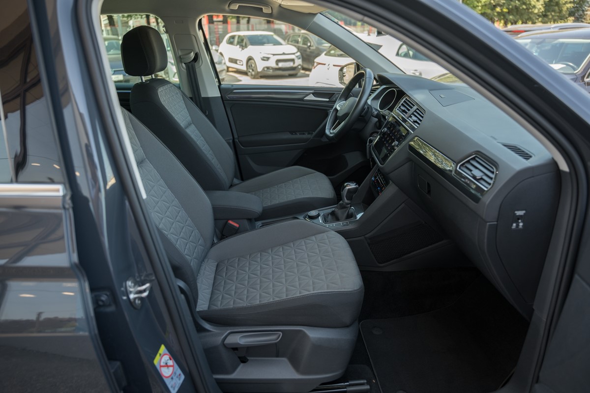 Volkswagen Tiguan
 2.0 TDI DSG 4MOTION
