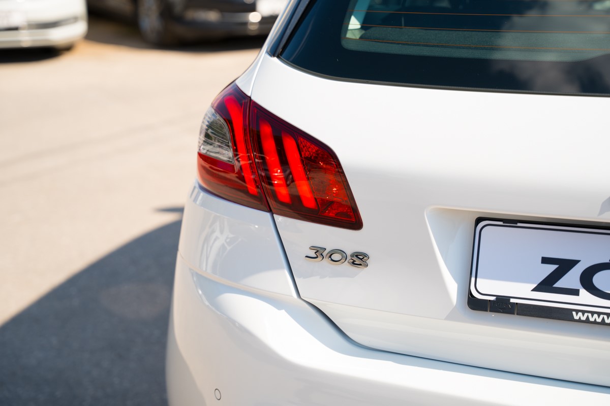 Peugeot 308 1.5 BlueHDI