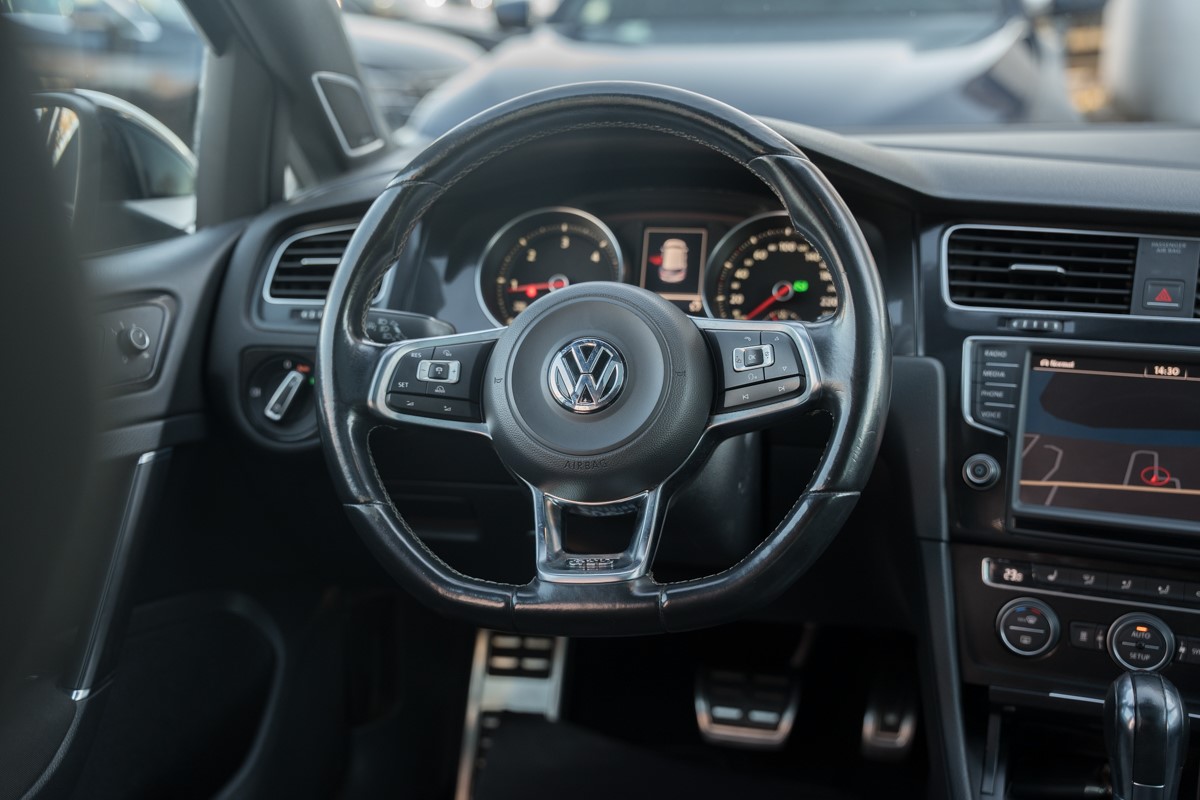 Volkswagen Golf GTD 2.0 TDI DSG