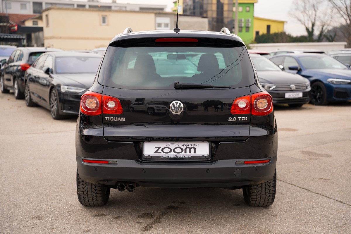 Volkswagen Tiguan
 2.0 TDI 4MOTION