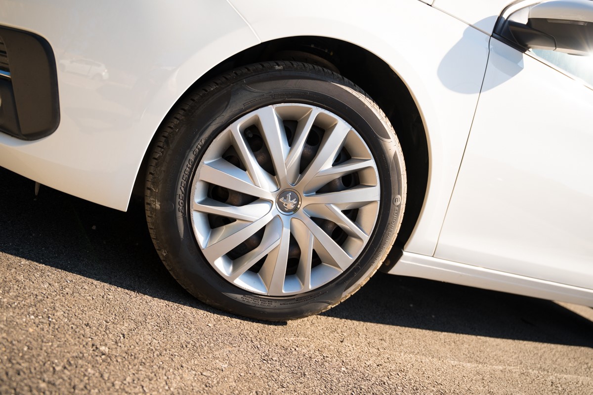 Peugeot 308 1.5 BlueHDI