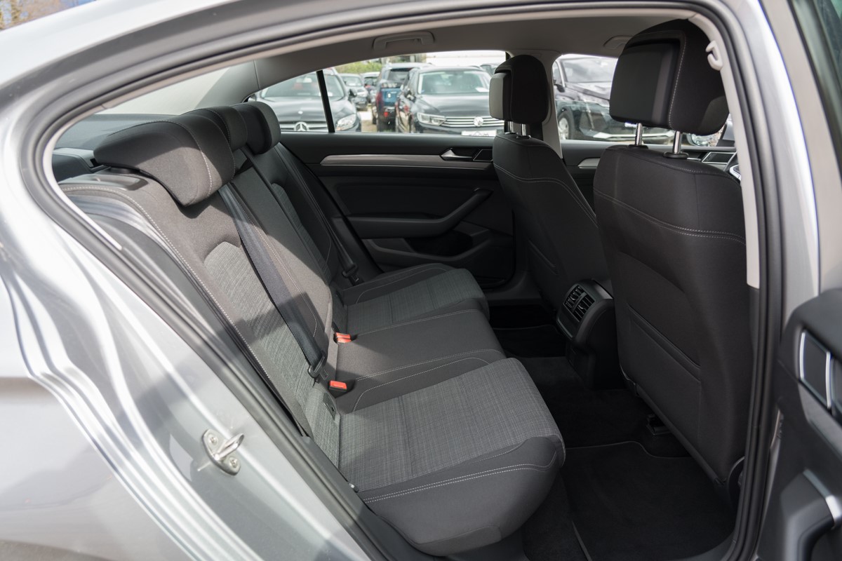 Volkswagen Passat 1.6 TDI
