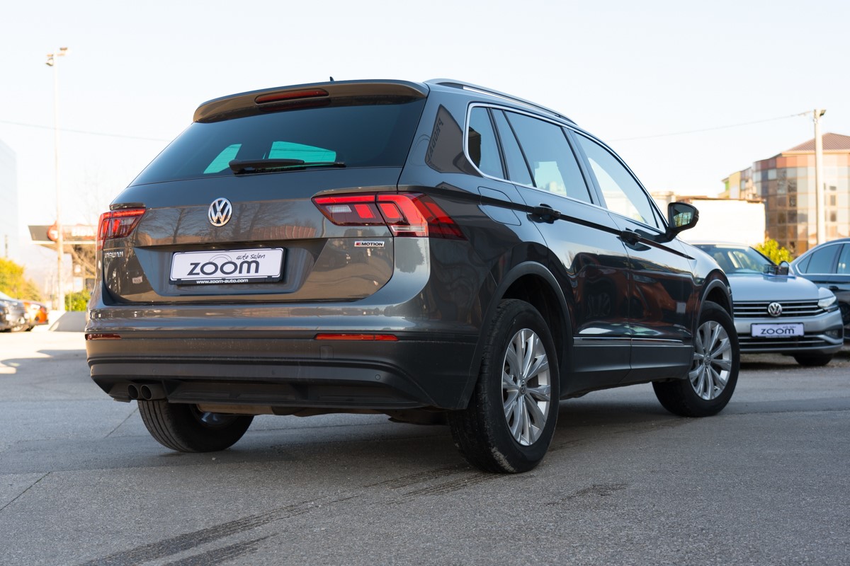 Volkswagen Tiguan
 2.0TDI DSG 4X4