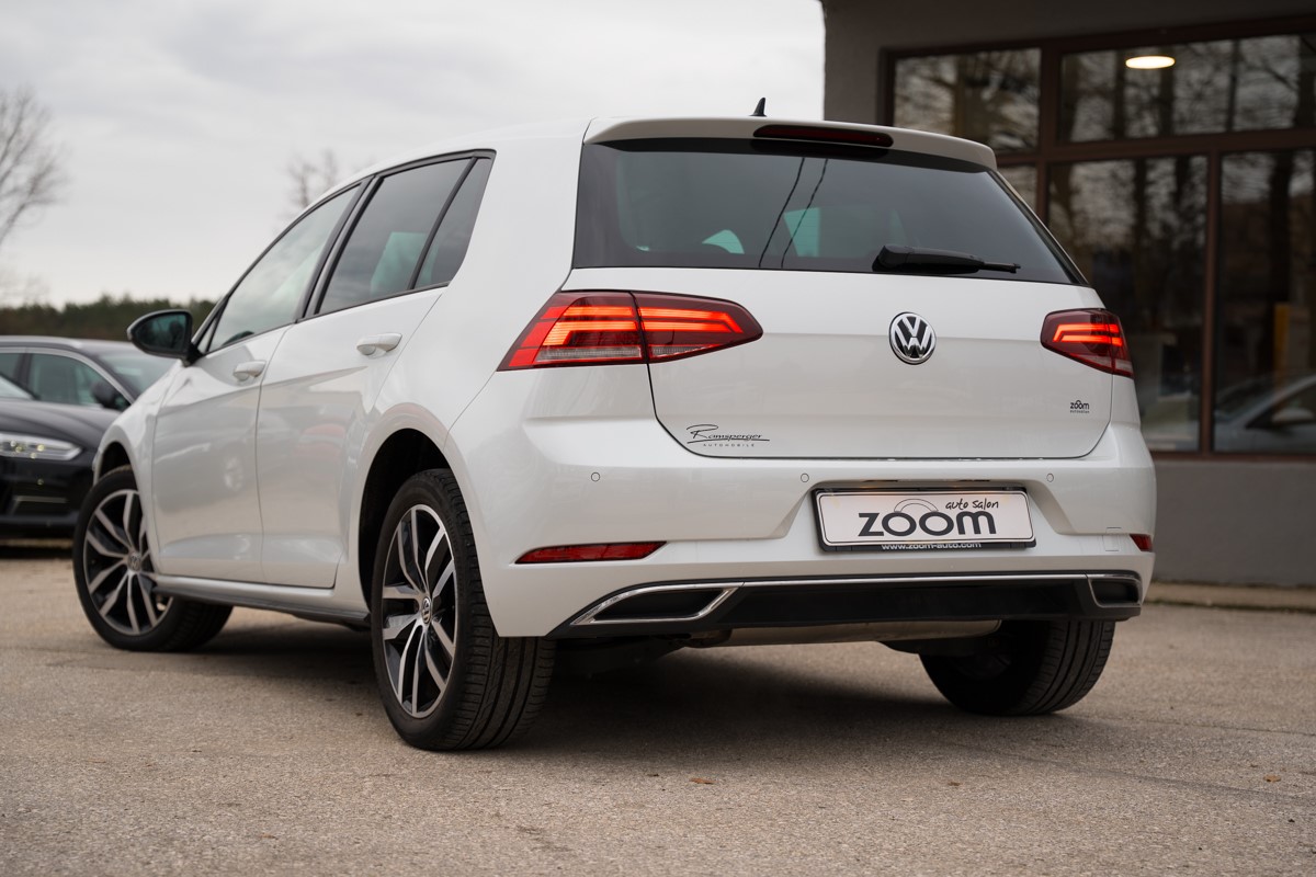 Volkswagen Golf 1.5 TSI