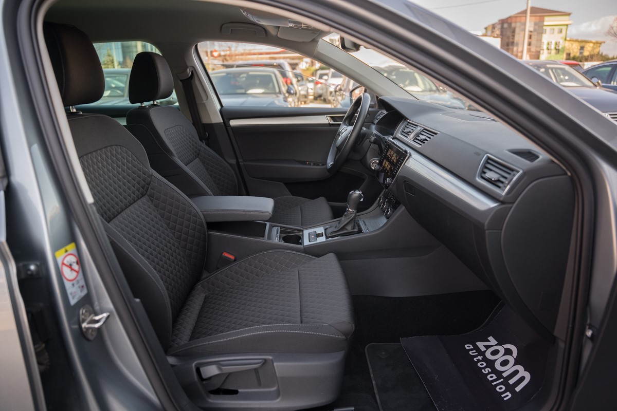 Škoda Superb 2.0 TDI DSG