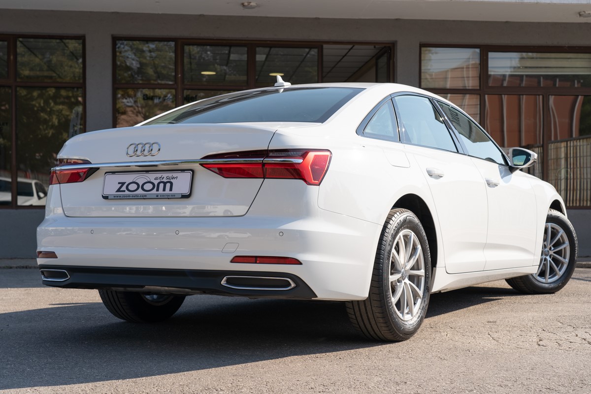 Audi A6
 40 TDi S-tronic