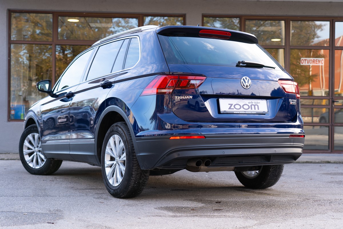 Volkswagen Tiguan
 2,0 TDI 4Motion