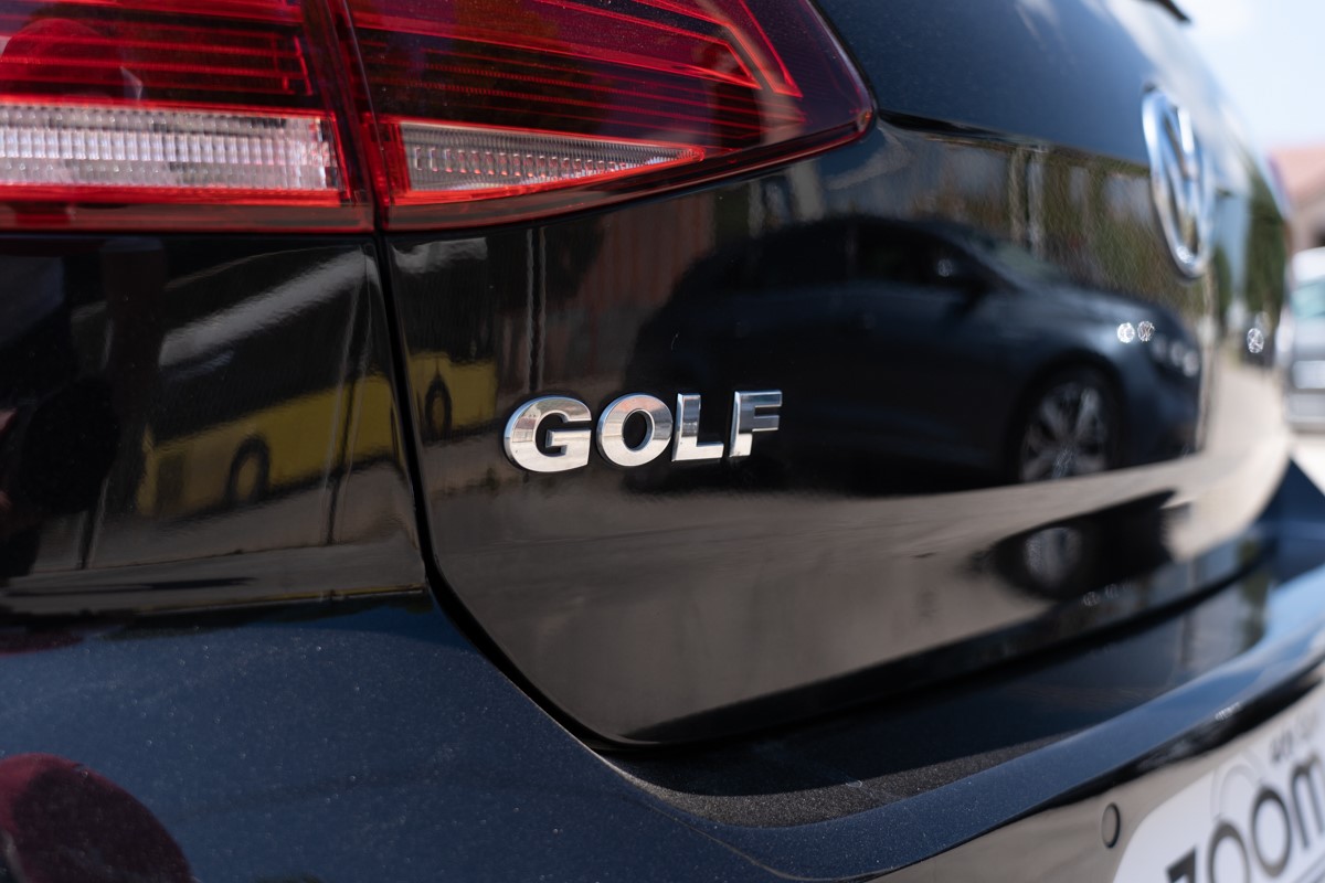 Volkswagen Golf 1.6 TDi BlueMotion Confortline Business