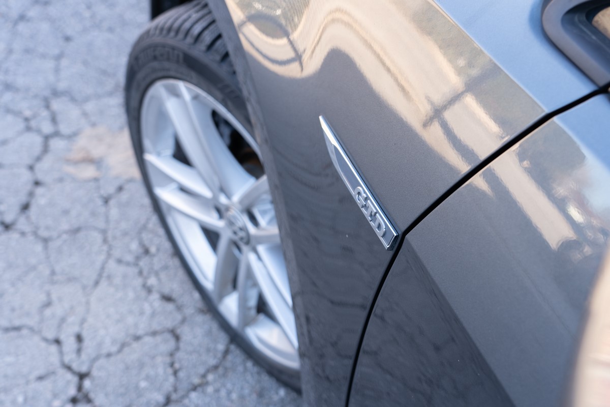 Volkswagen Golf 2,0 TDI DSG GTD