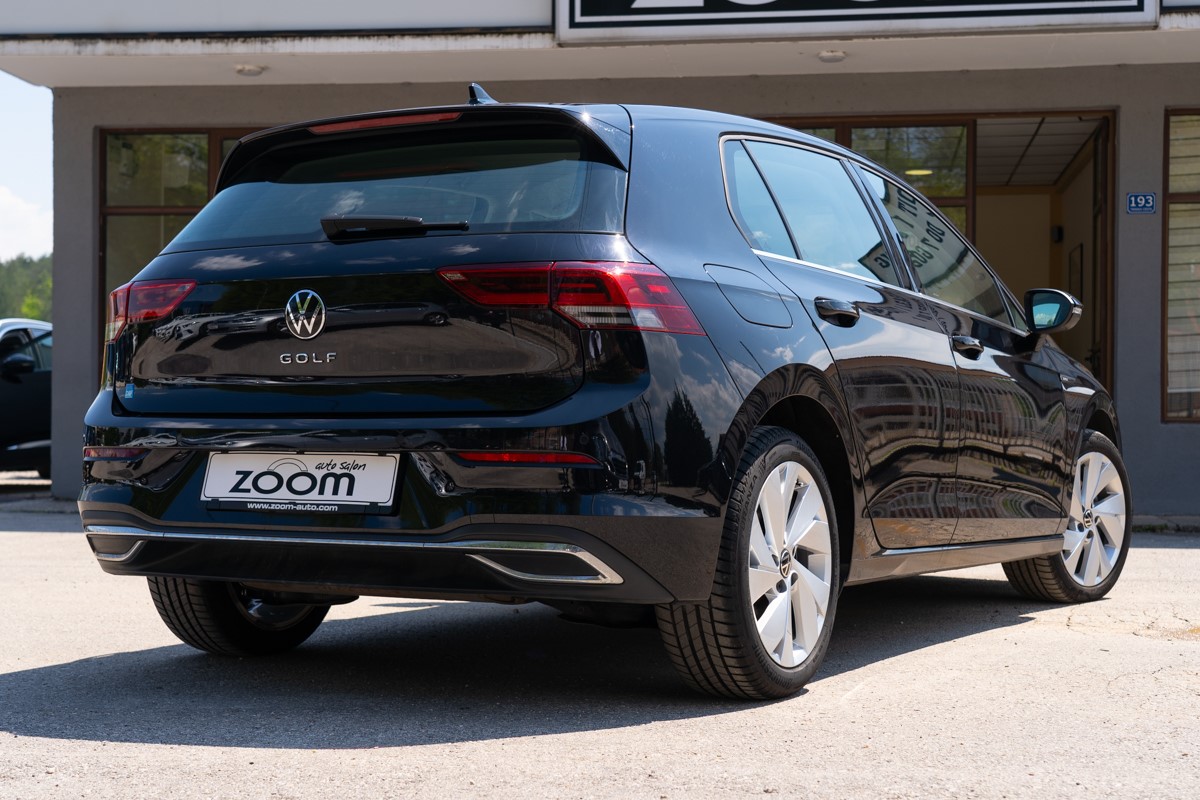 Volkswagen Golf 8 2.0 TDi DSG Style