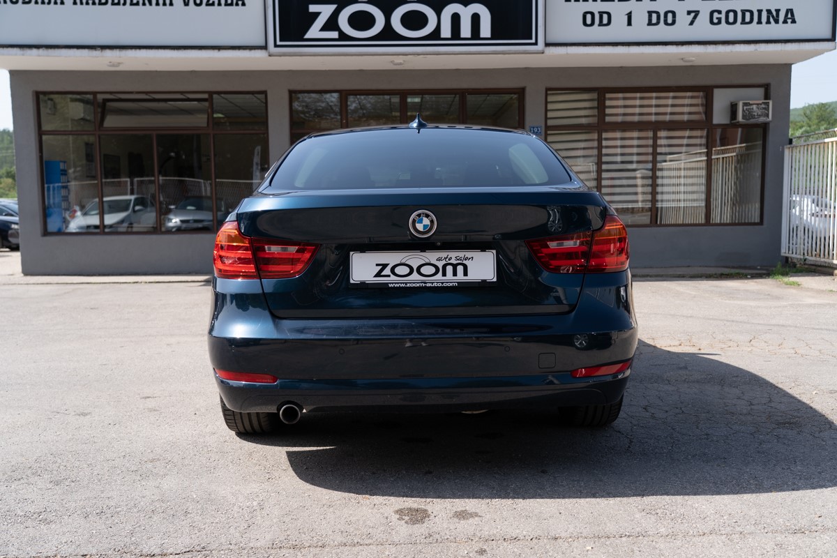 BMW
 3-Series 318 D Gran Turismo