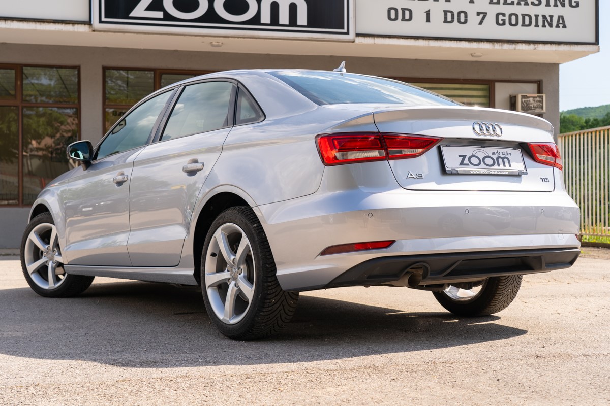 Audi A3
 1,6 TDI