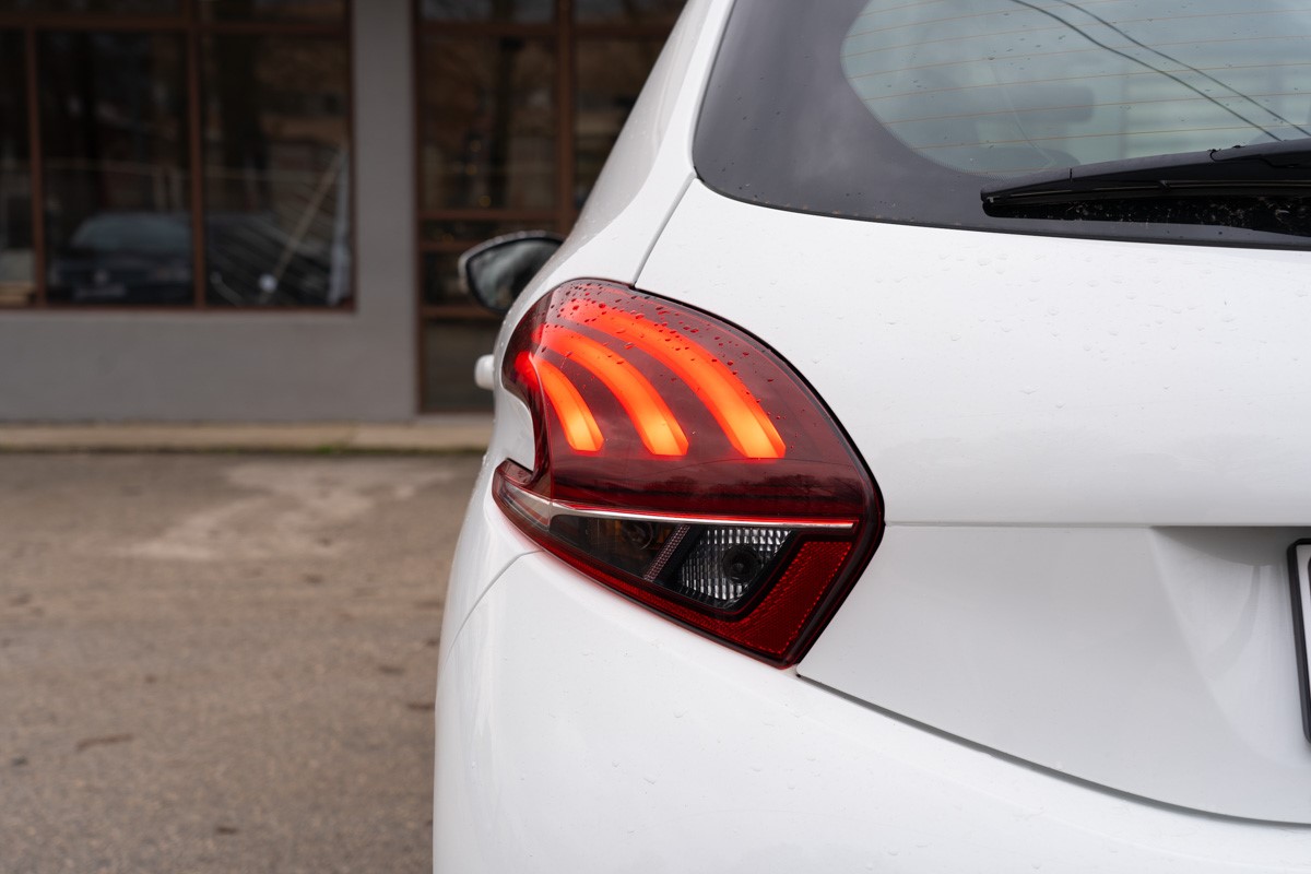 Peugeot 208 1,6 BlueHDI