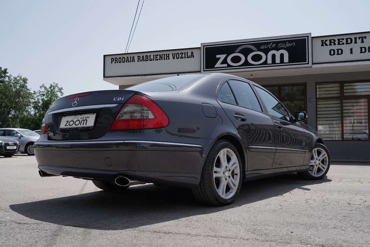 Mercedes-Benz E-Class
 E 280 CDI