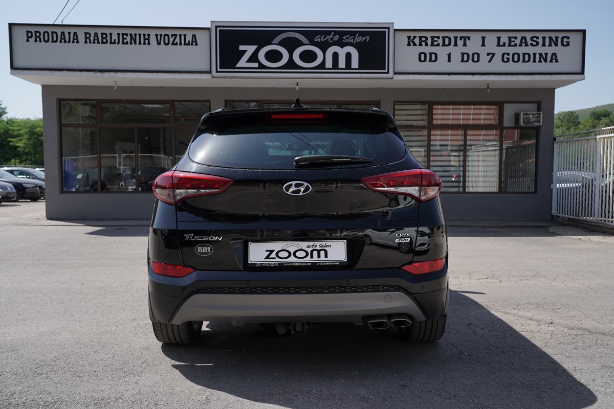 Hyundai
 Tucson
 2,0 CRDI 4X4 