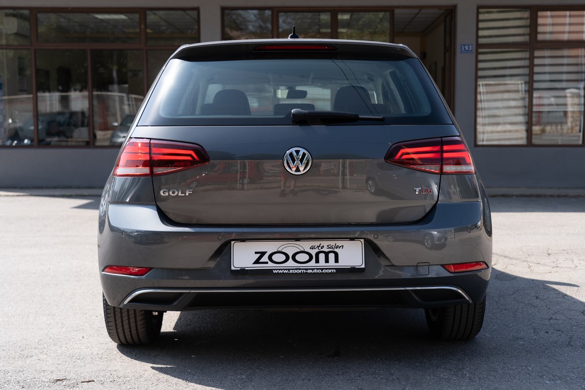 Volkswagen Golf 1,6 TDI CONFORTLINE BUSINESS