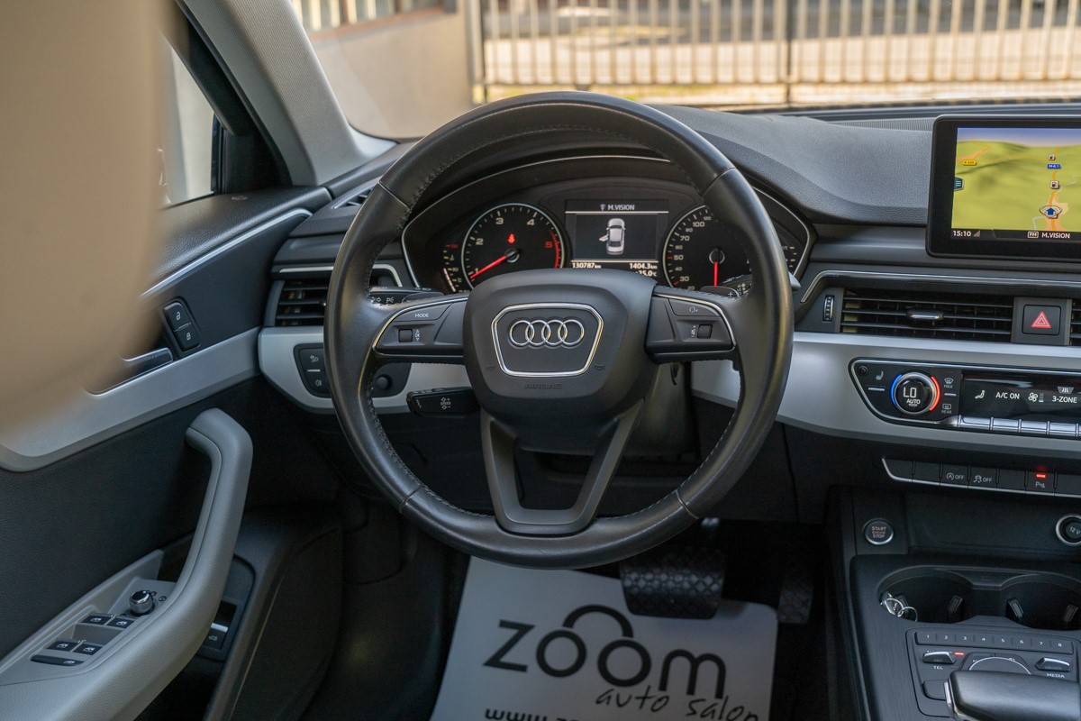Audi A4
 2,0 TDI