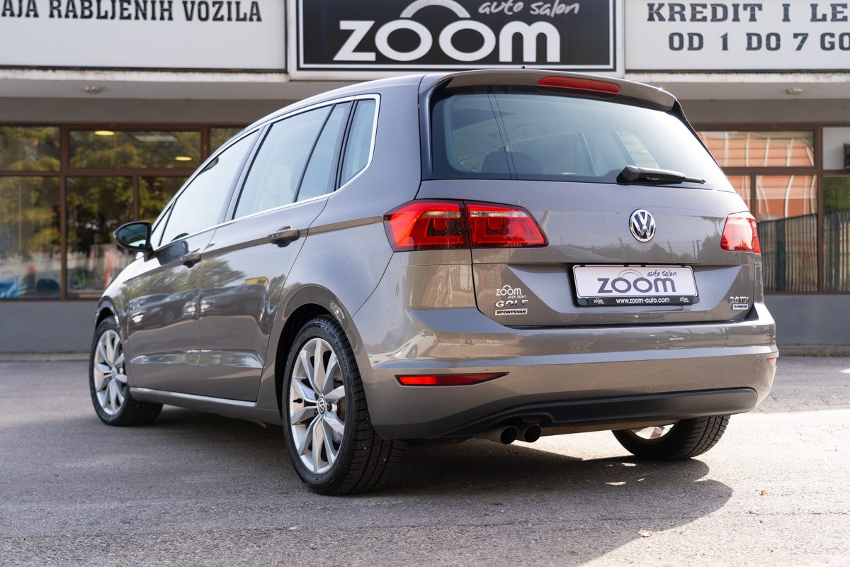 Volkswagen Golf SPORTSVAN  2.0 TDI HIGHLINE