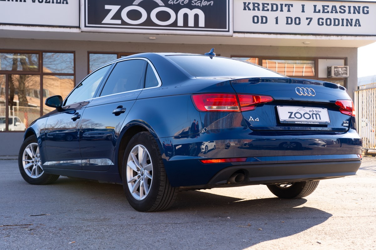 Audi A4
 2,0 TDI