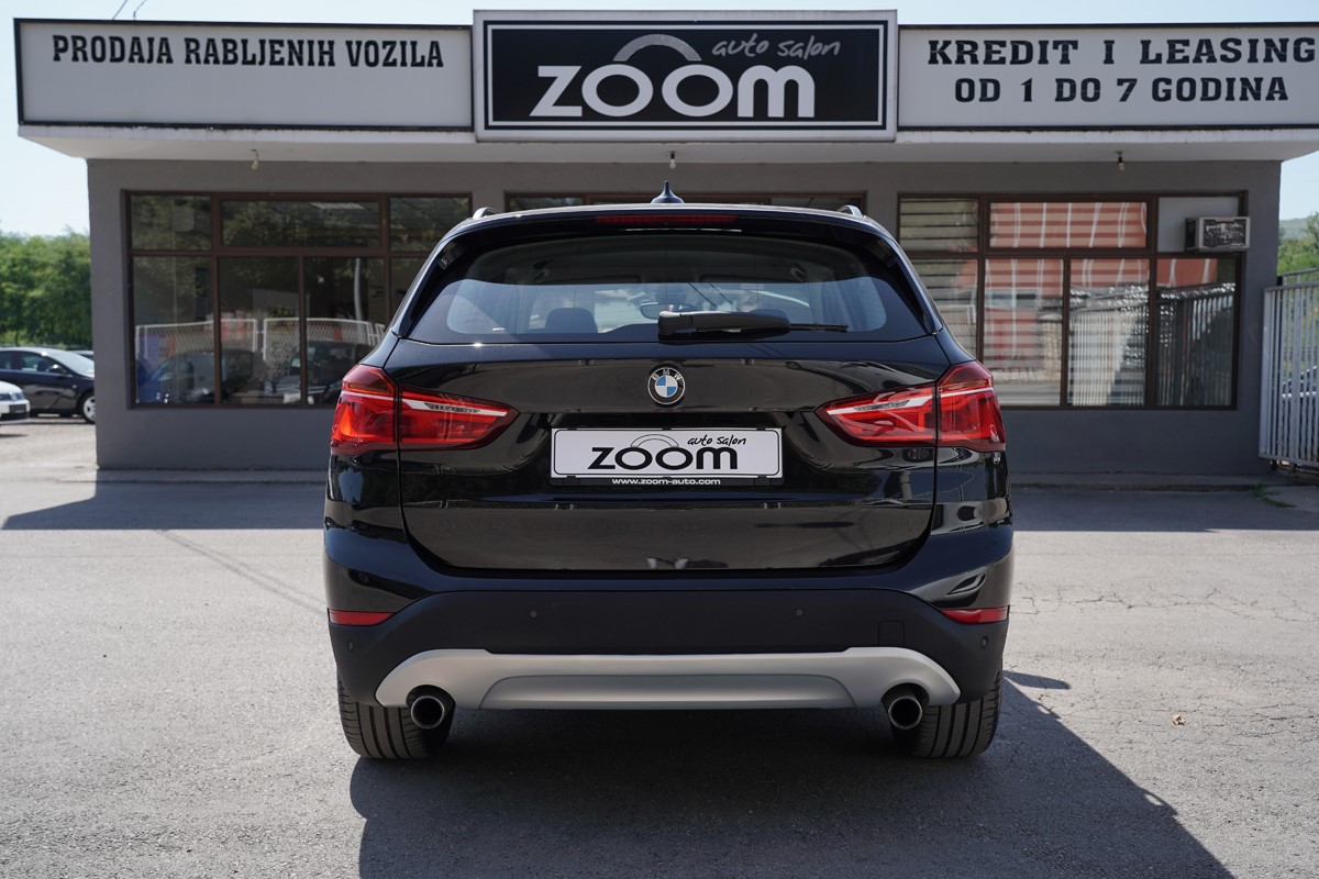 BMW
 X1  190  XDRIVE