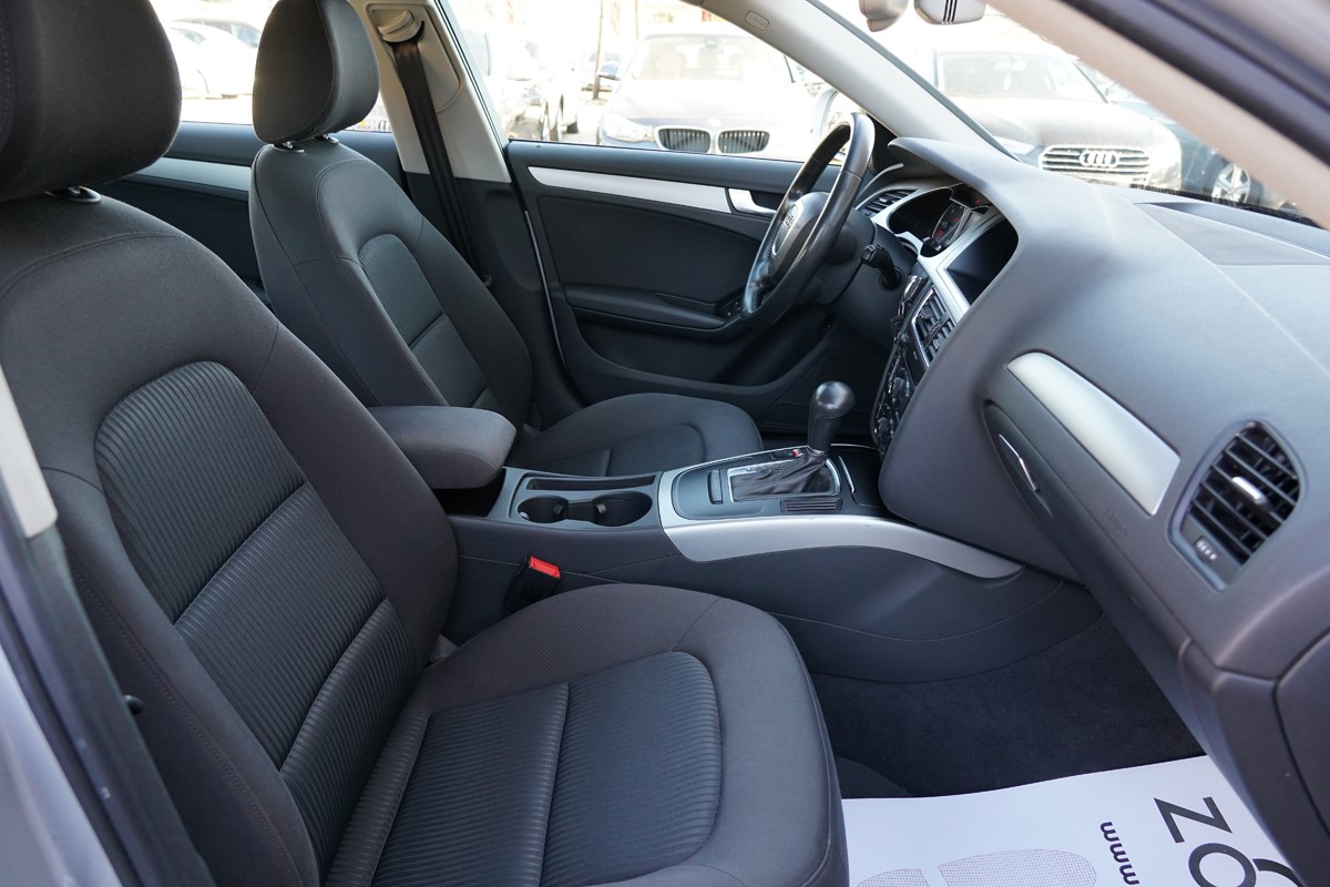 Audi A4
 2,0 TDI
