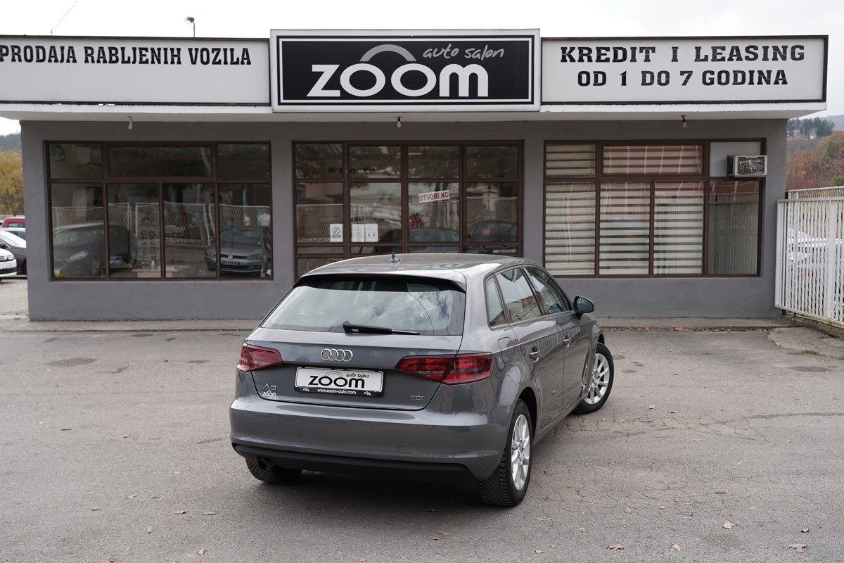 Audi A3
 1,6 TDI
