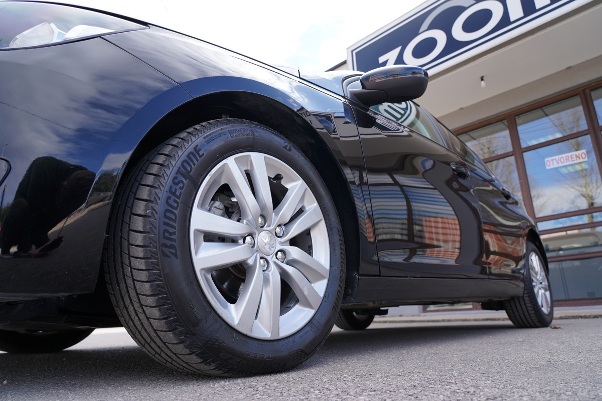 Peugeot 308 1,6 BlueHDI