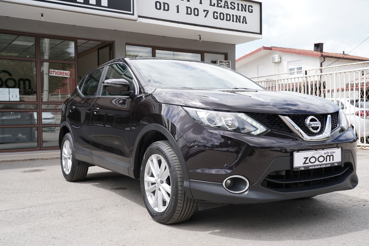 Nissan
 Qashqai 1.5 DCI