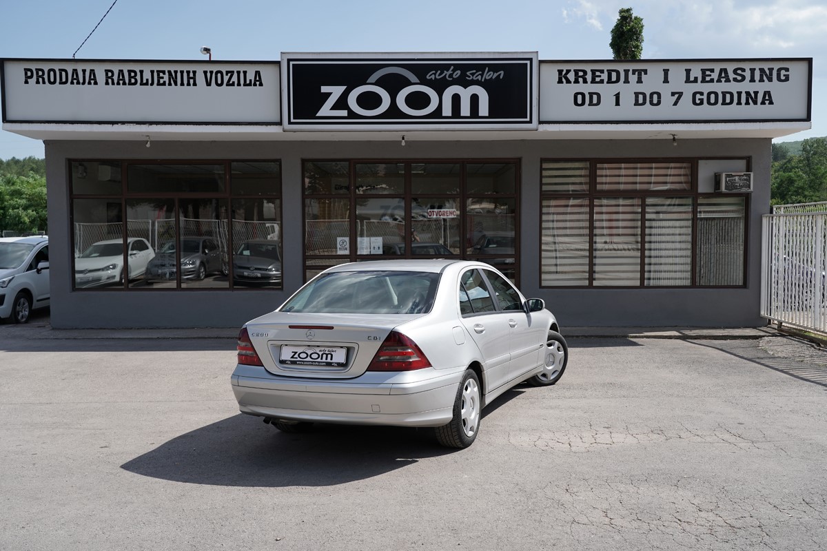 Mercedes-Benz C-Class
 C 200 CDI