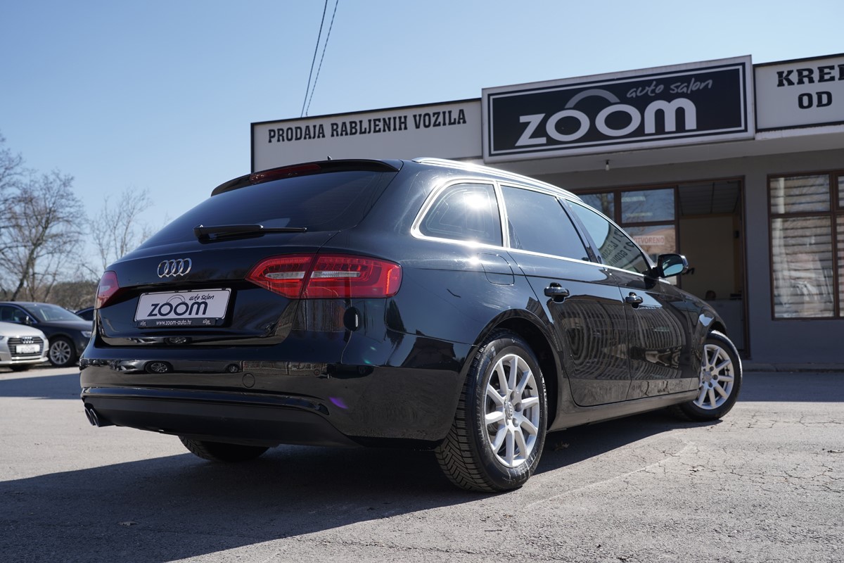 Audi A4
 AVANT 2.0 TDI