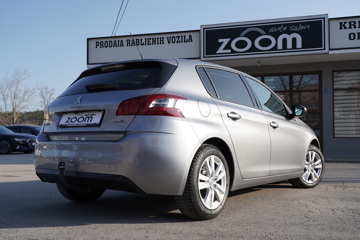 Peugeot 308 EXECUTIVE 1.6 BLUEHDI