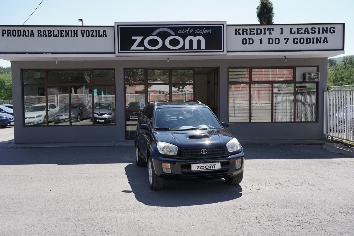 Toyota
 RAV4
 2,0 D
