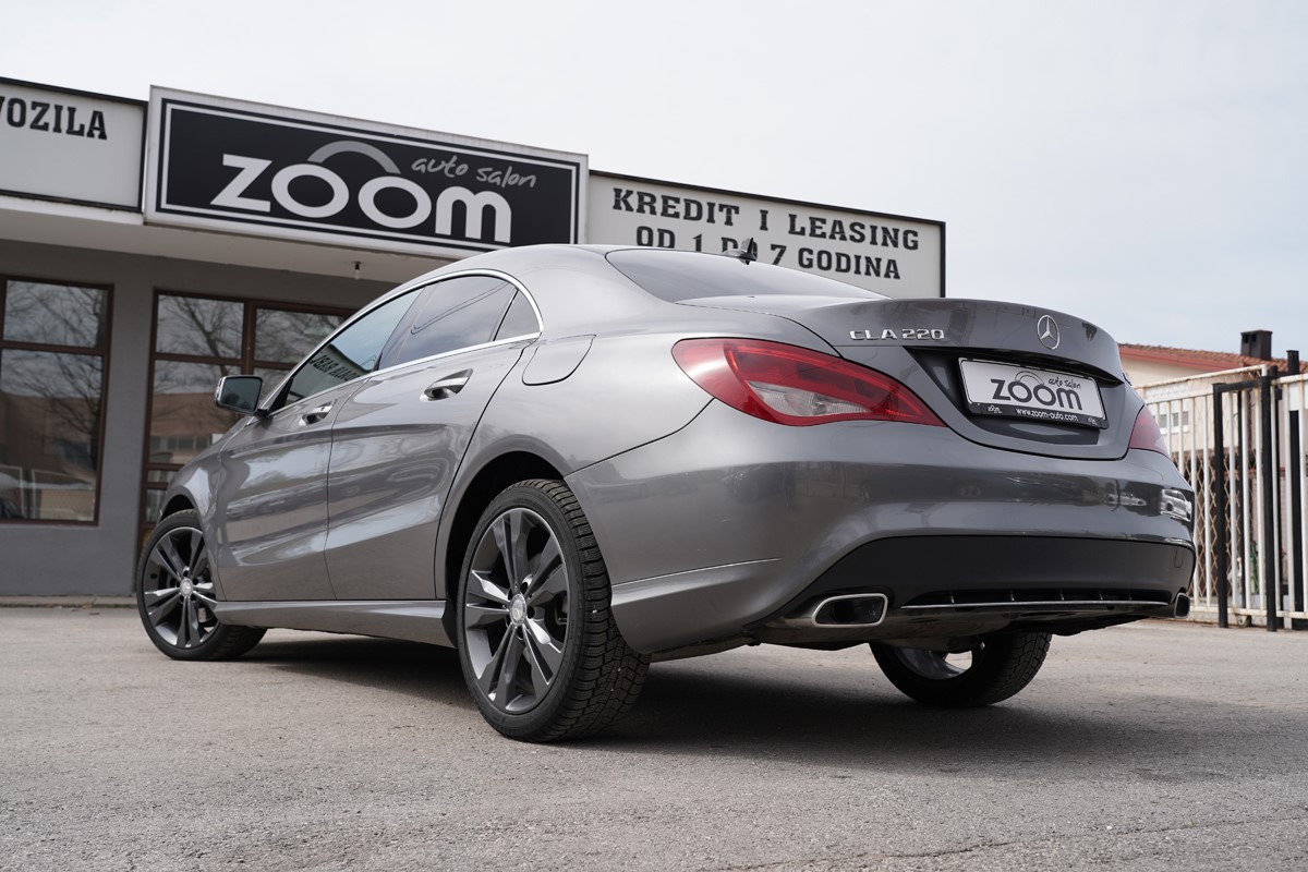 Mercedes-Benz CLA-Class 220 CDI