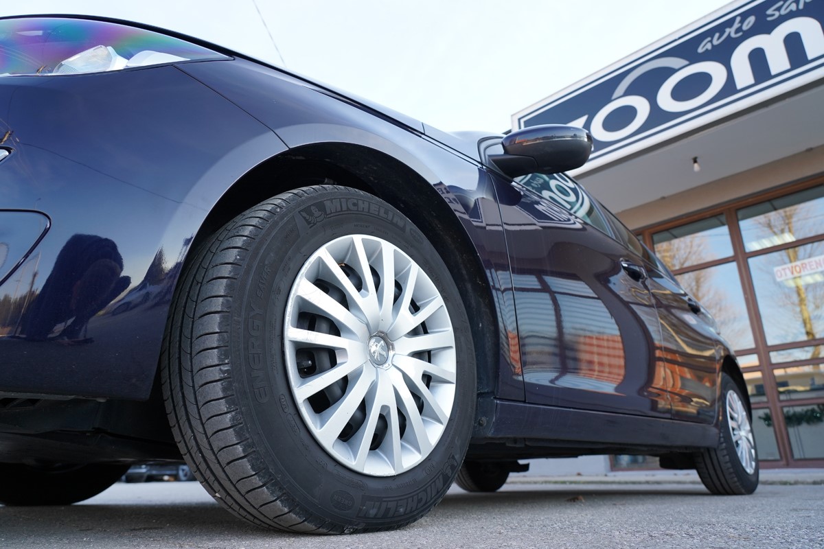 Peugeot 308 1,6 BlueHDI AUTOMATIK