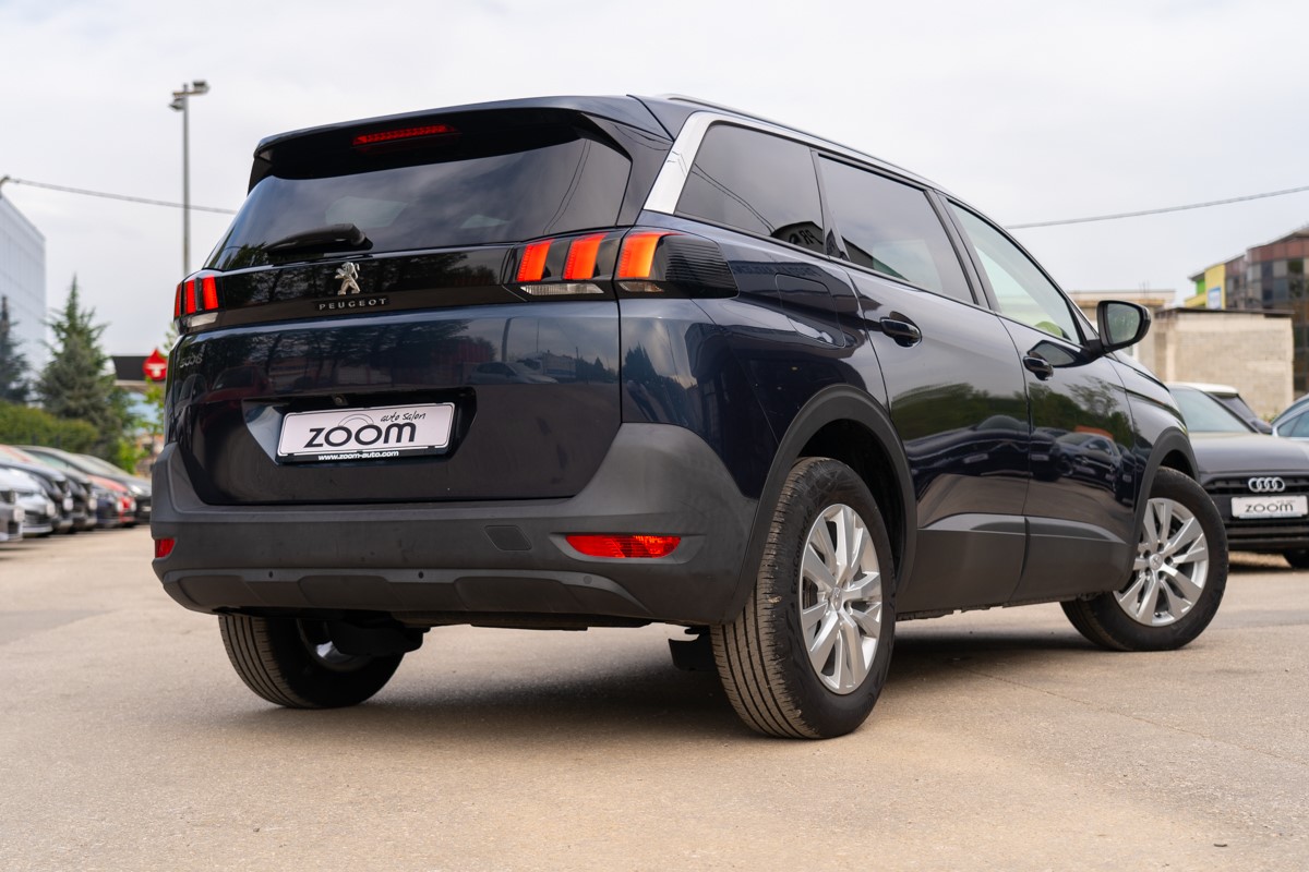 Peugeot 5008 1,5 BlueHDI