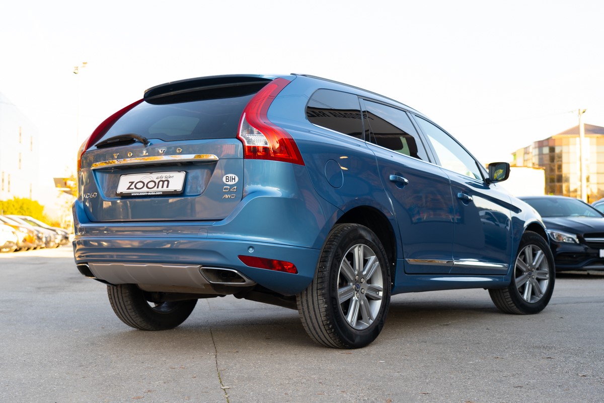 Volvo
 XC60 D4