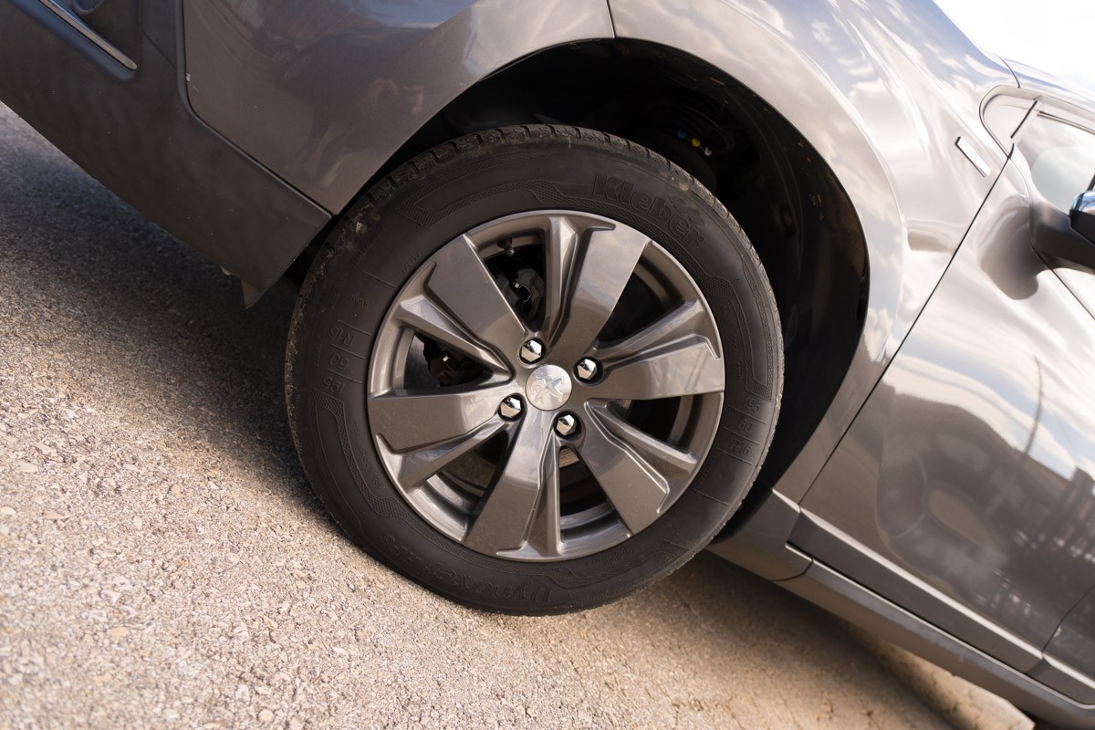 Peugeot 2008 1.2 VTi