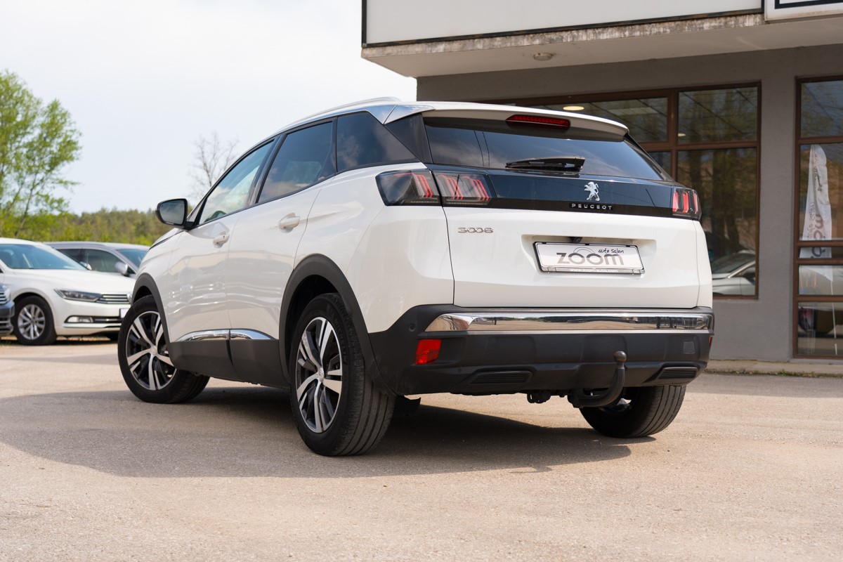 Peugeot 3008 1.5 BlueHDI