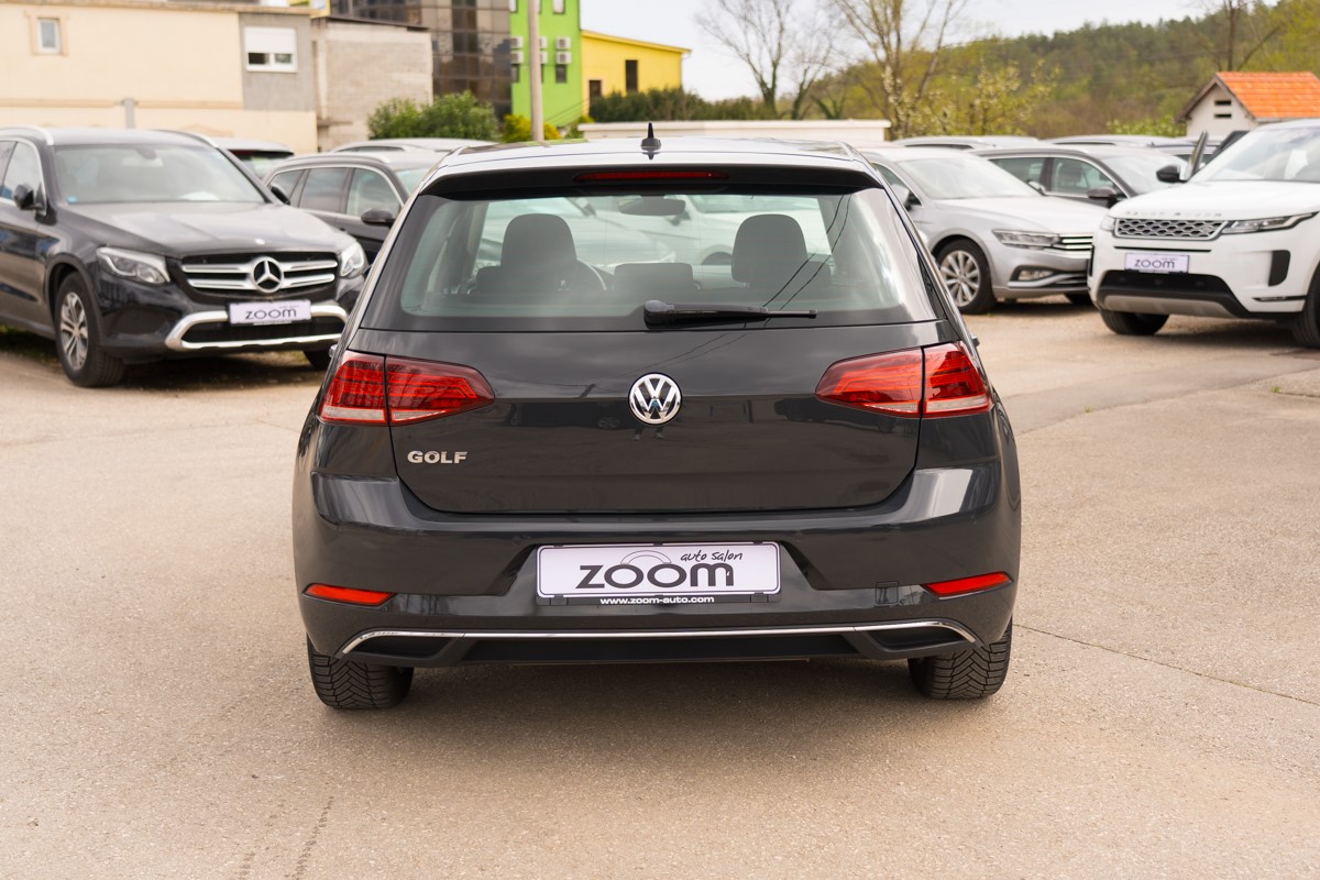 Volkswagen Golf 2.0 TDI