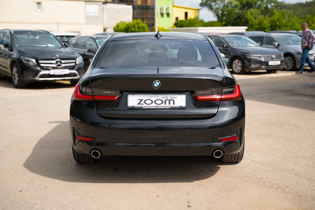 BMW
 3-Series 2.0 D