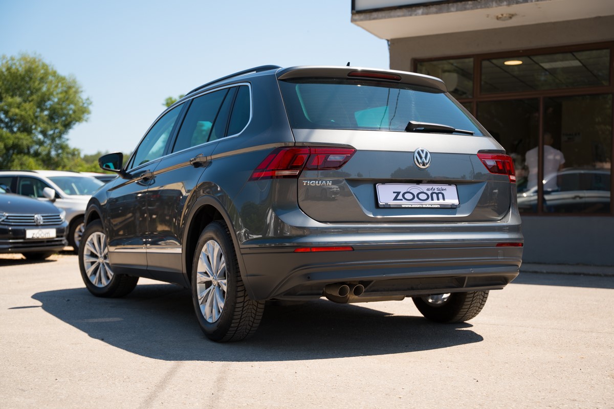 Volkswagen Tiguan
 2.0 TDI DSG
