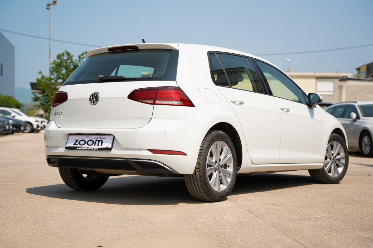 Volkswagen Golf 1.6 TDI 