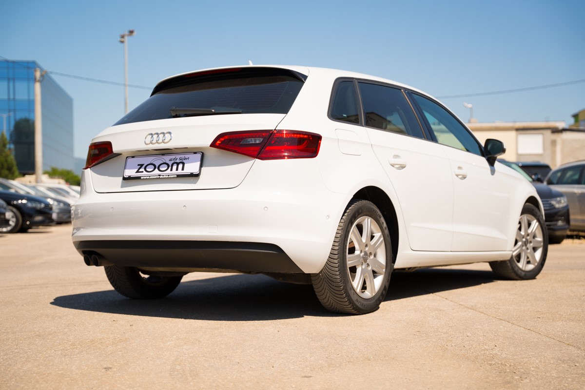 Audi A3
 2.0 TDI Sportback