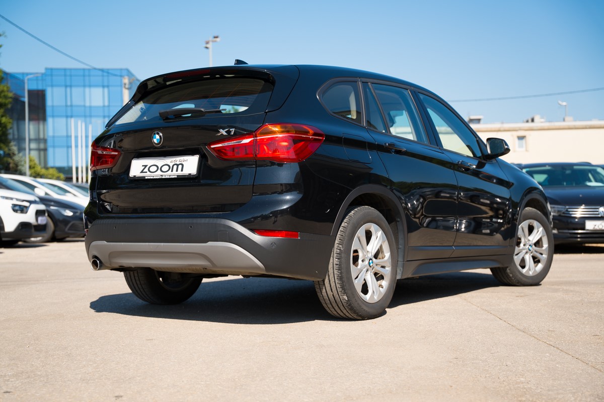 BMW
 X1  SDrive 18D