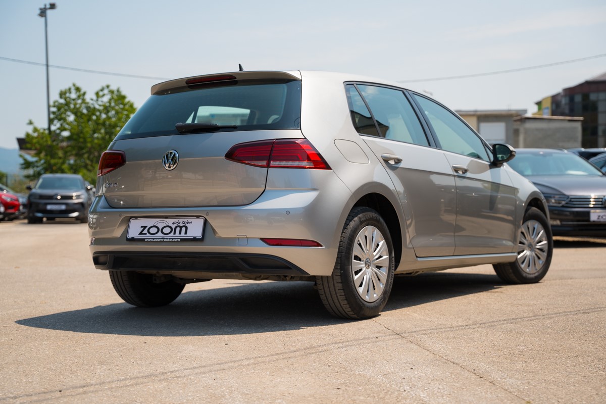 Volkswagen Golf 1.6 TDI