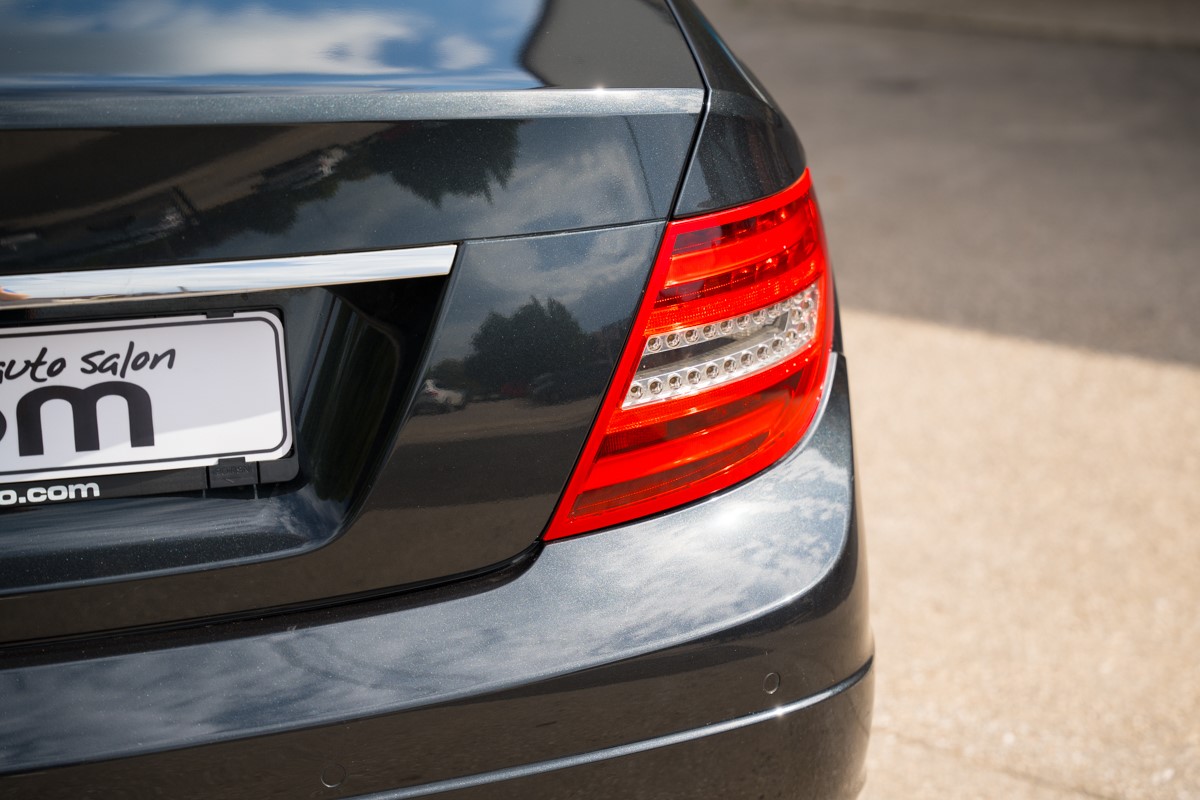 Mercedes-Benz C-Class
 200 CDI AMG