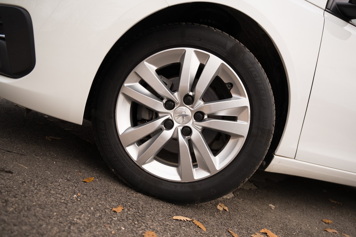 Peugeot 308 1.5 BlueHDI