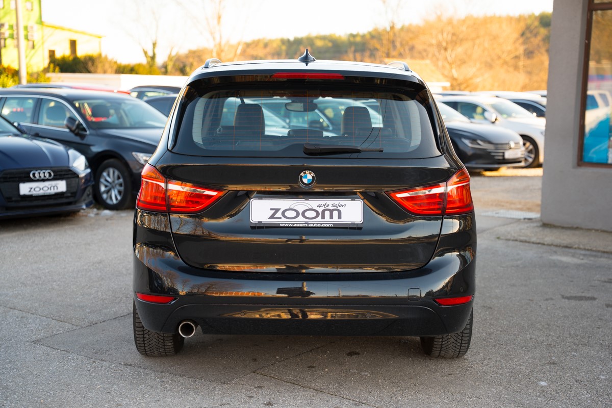 BMW
 Gran Tourer 218 D 7sjedišta