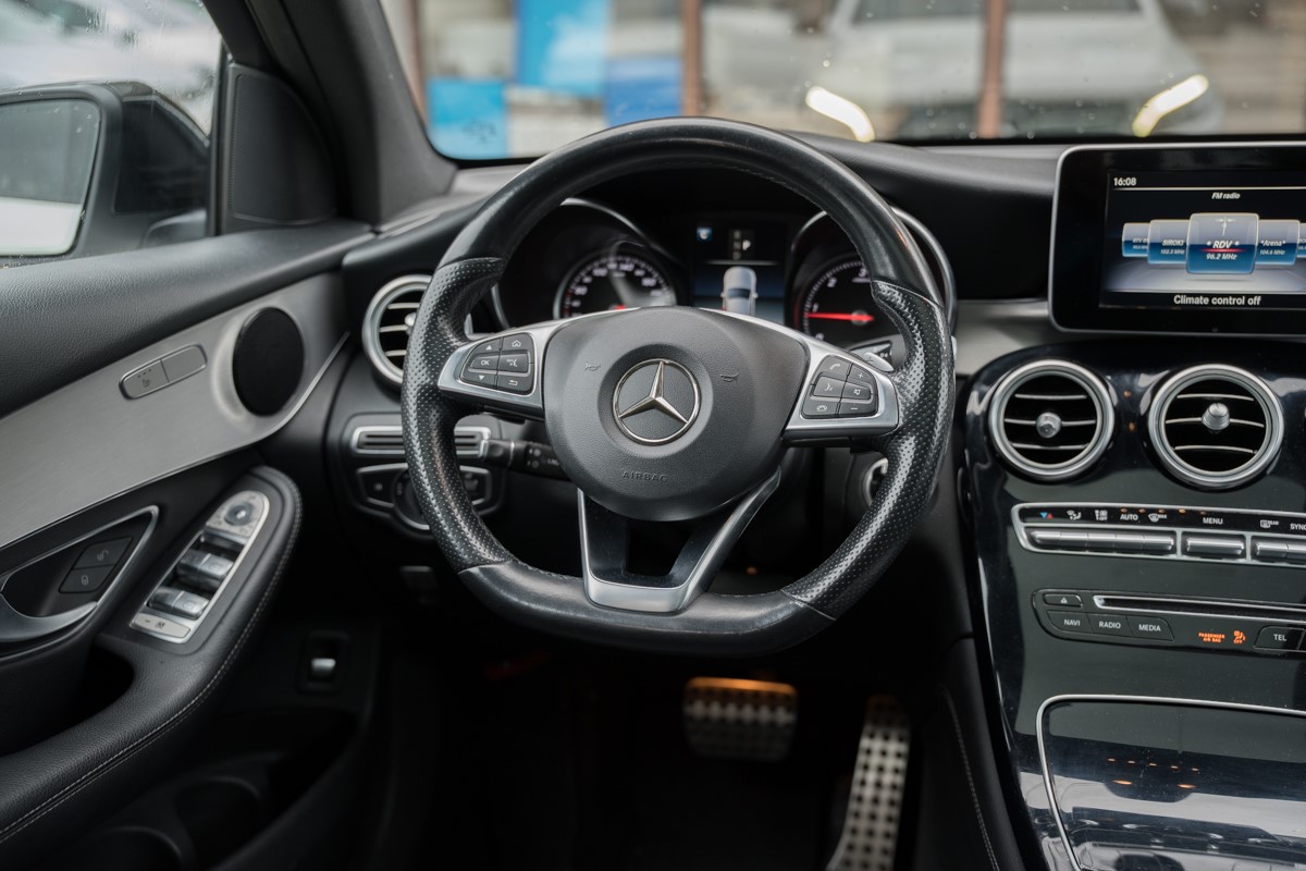 Mercedes-Benz GLC 250 D 4MATIC AMG